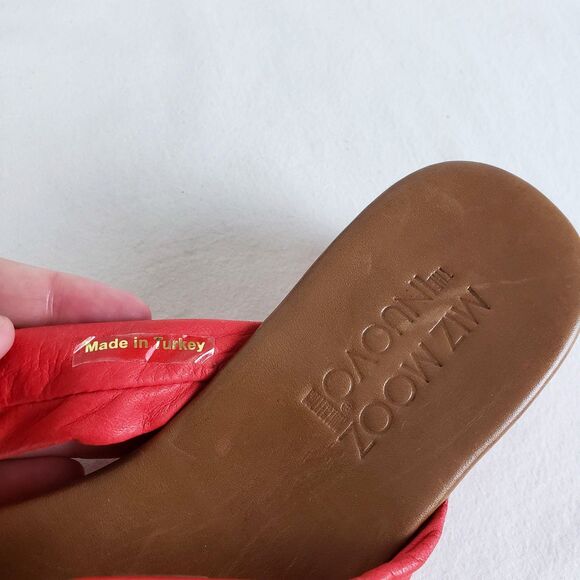 Miz Mooz Leather Thong Sandals Platform Wedge Womens 40 Red-Orange Boho Resort - Picture 9 of 10